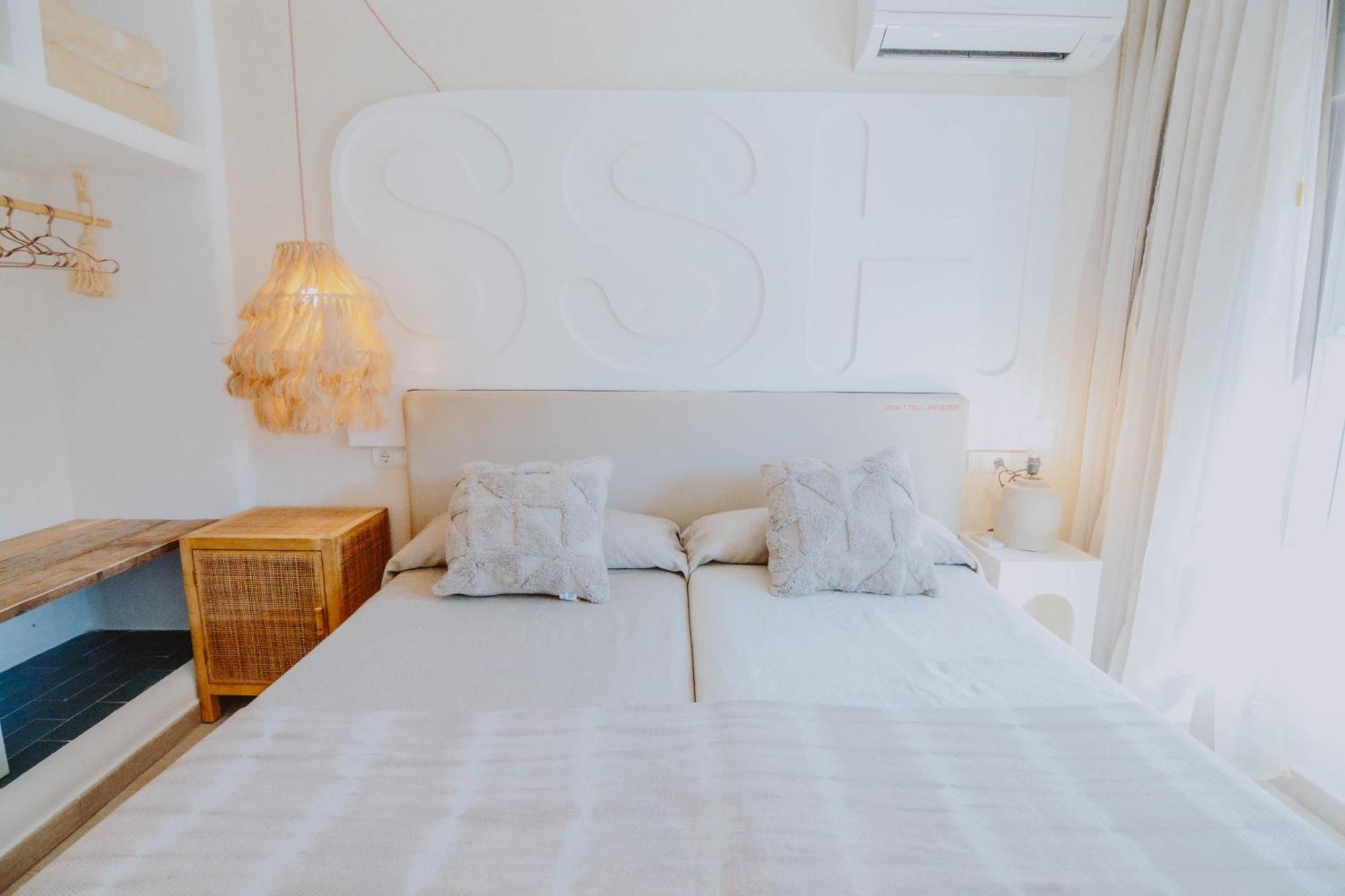 Aparthotel Secret Oasis Ibiza-Only Adults San Antonio  Exteriér fotografie